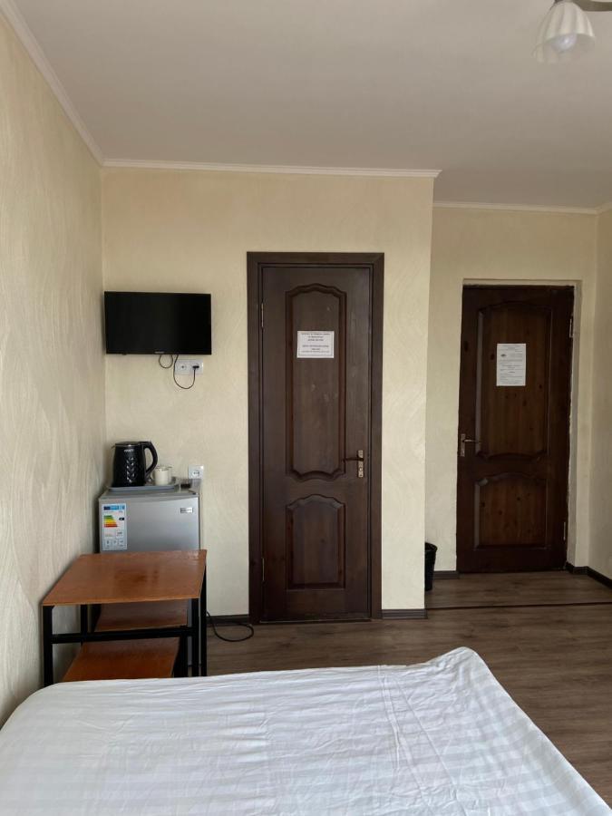 Eram Garden Hotel Bosteri ภายนอก รูปภาพ